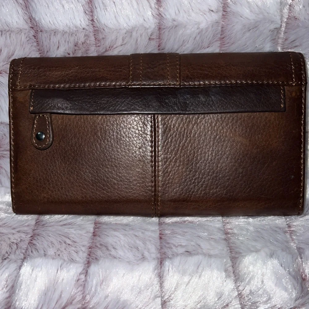 HAYDEN HARNETT BROWN CLUTCH WALLET‎ RN#137646